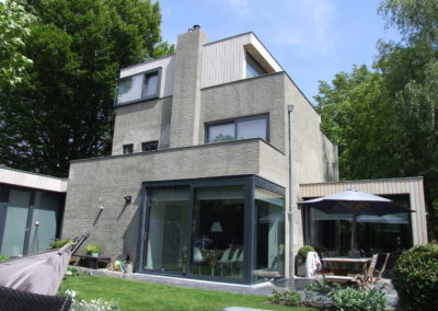Uitbreiding en verbouw woonhuis te Tilburg